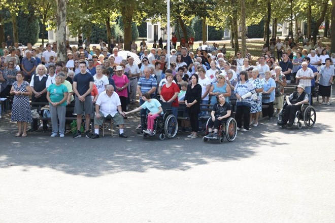 U Ludbregu održano hodočašće bolesnika i osoba s invaliditetom, karitativnih djelatnika, medicinskog osoblja i djelatnika Crvenog križa Ludbreg
